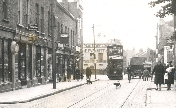 Plaistow High Street (near Upper Road). 20 July 1931.