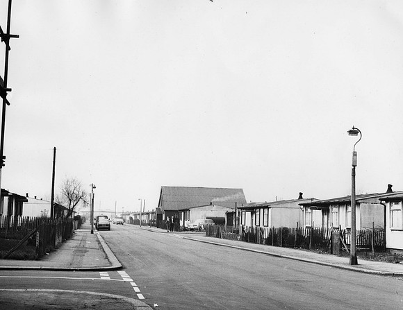 Beaconsfield Street (looking towards Winsor School). February 1971.