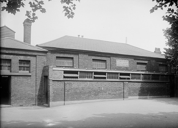 West Ham Church School. Exterior of Infants Schoolroom. 5 June 1925.