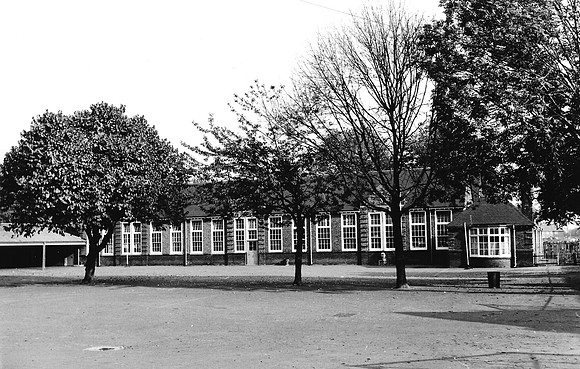 Rosetta School, Custom House. Playground. October 1971.