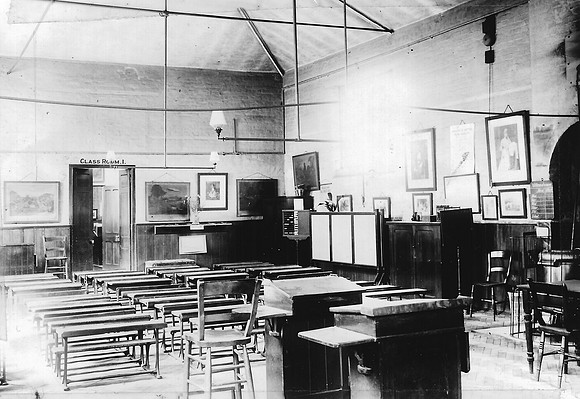 West Ham Church School. Infants Schoolroom. 5 June 1925.