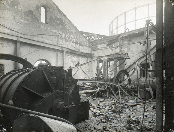 Beckton Gasworks. Bomb damage. 10 September 1940.