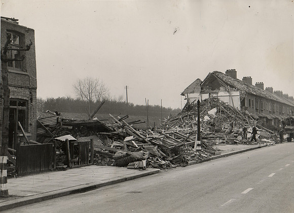 Lonsdale Avenue, East Ham. Bomb damage. 19 March 1941.