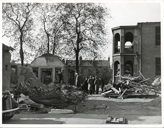 East Ham Memorial Hospital Out-Patients Department. Bomb damage. 20 October 1940.