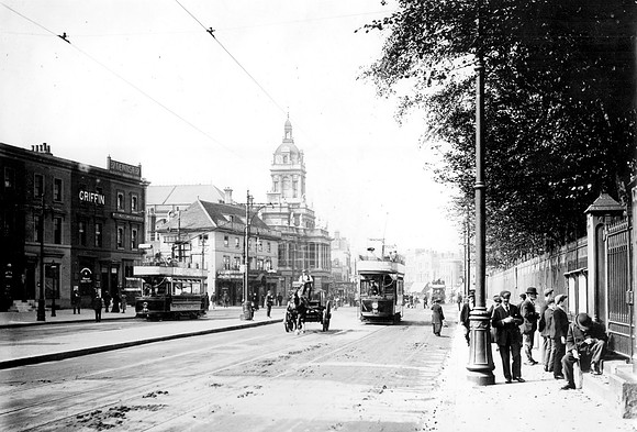 Stratford Broadway. South side. c1905.