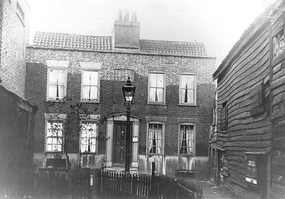 Wilton's Yard, Angel Lane, Stratford. 8 February 1934.