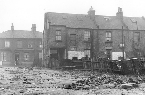 Major Road area, Stratford. c1935.