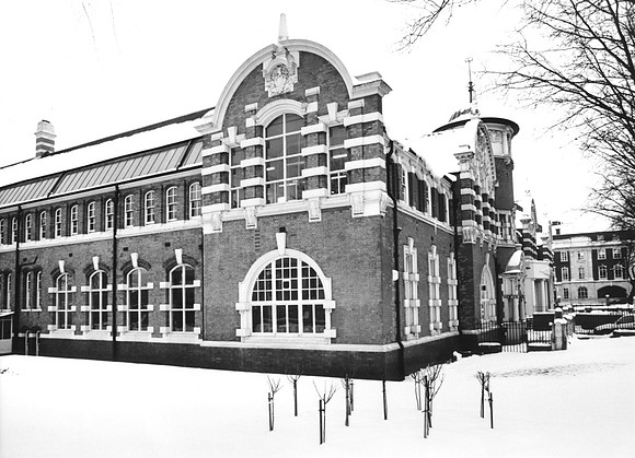 Stratford Library, Water Lane. February 1991.