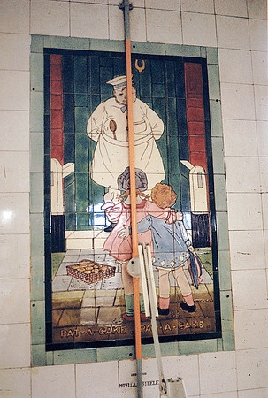 Queen Mary's Hospital, Stratford. Children's Ward. Pat-A-Cake, Pat-A-Cake. (Wall tile 1).