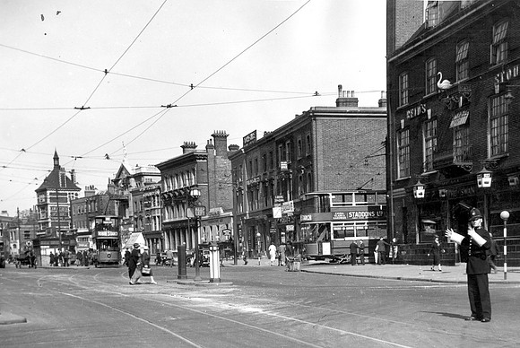 Stratford Broadway. 1936.