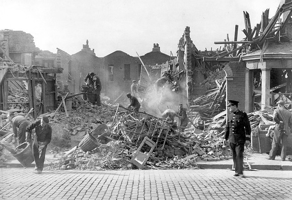 Major Road. Air raid incident. 7 September 1943.