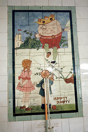 Queen Mary's Hospital, Stratford. Children's Ward. Humpty Dumpty. (Wall tile 11).