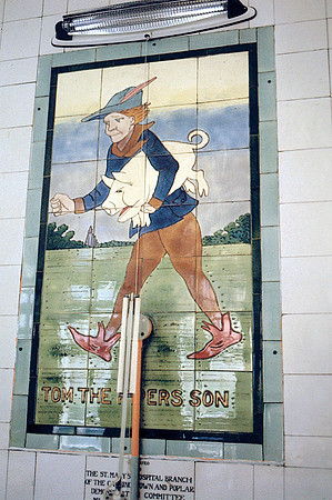 Queen Mary's Hospital, Stratford. Children's Ward. Tom the Pipers Son. (Wall tile 6).
