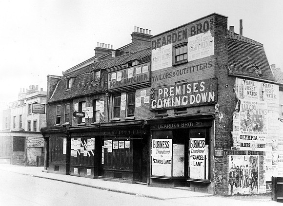 Stratford High Street. c1890.
