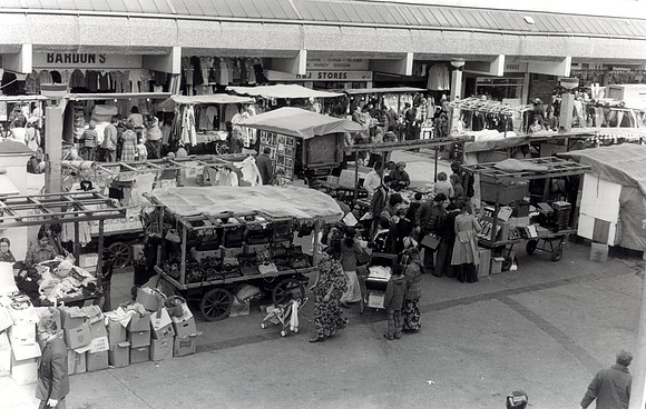 Queens Market. 1977.