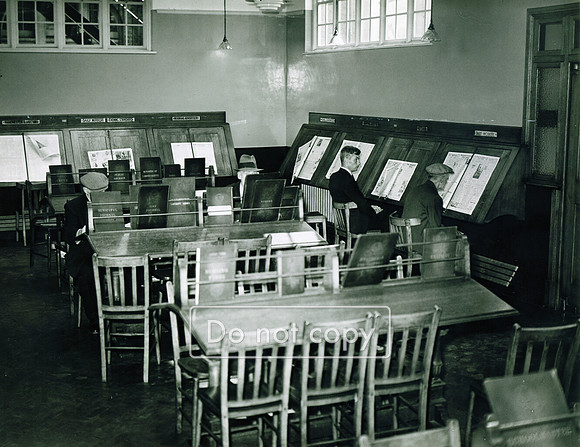 Manor Park Library. Reading room. 1946.