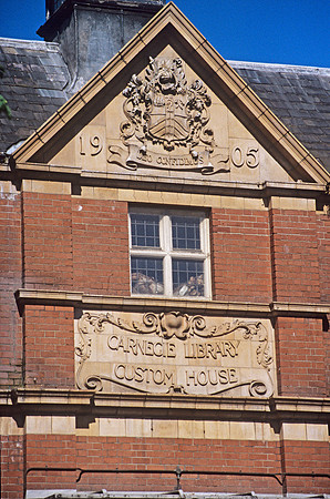 Custom House Library. 2005.