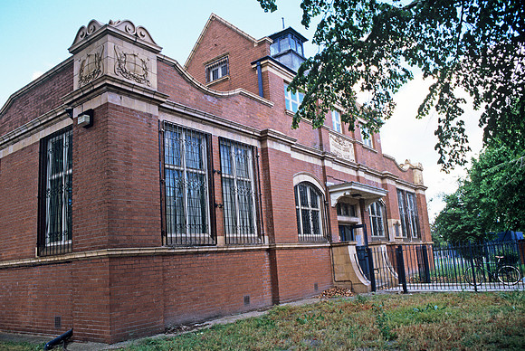 Custom House Library. 2005.