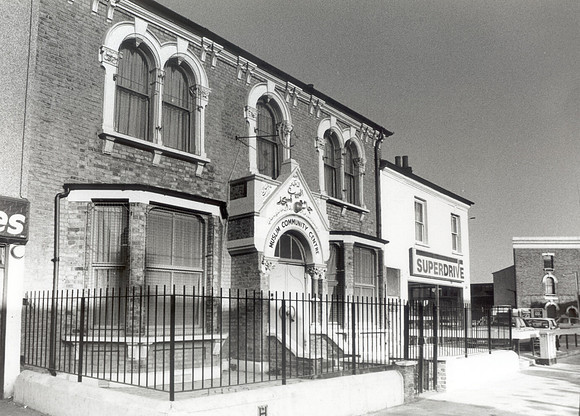 Muslim Community Centre, Barking Road, Canning Town (formerly Canning Town Synagogue). 1989.