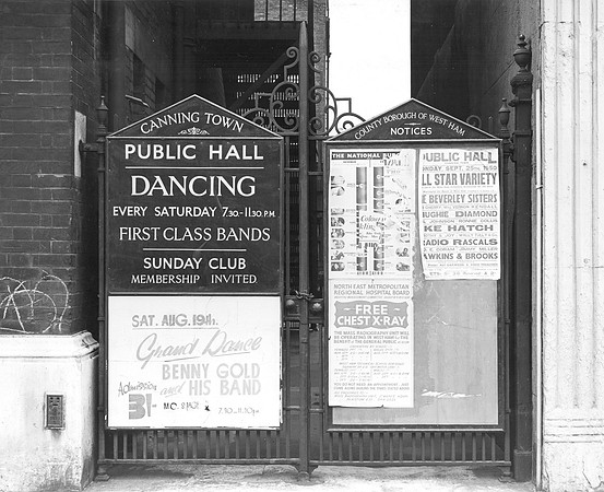 Canning Town Public Hall. Iron Gates. 1950.